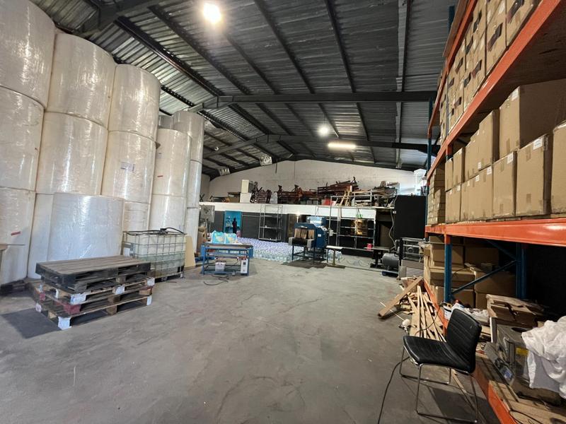 To Let Commercial Property for Rent in Montague Gardens Western Cape
